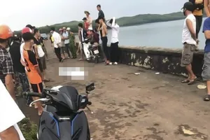 1 nam sinh lớp 10 bị sét đánh tử vong