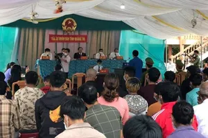 Nhặt được 'của lạ' đem chôn sau nhà: Lãnh án chung thân