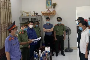 Bắt Giám đốc và phó giám đốc Cảng hàng không quốc tế Phú Bài