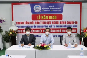 BV Trung ương Huế bàn giao Trung tâm ICU cho BV Bệnh nhiệt đới TP.HCM