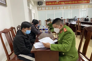 Nhóm tổ chức cá độ bóng đá gần 55 tỉ đồng tại Thừa Thiên - Huế bị bắt