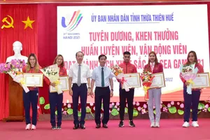 Thừa Thiên - Huế khen thưởng các VĐV đạt huy chương tại SEA Games 31