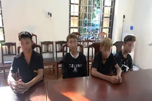 Bắt nhóm người thực hiện 11 vụ trộm xe máy