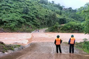 Mưa lớn, nhiều nơi ở miền núi Quảng Trị bị chia cắt