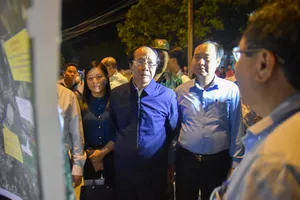 Phó Thủ tướng Lê Văn Thành kiểm tra việc khắc phục thiệt hại mưa lũ tại Quảng Trị