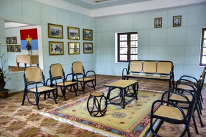 Thăm di tích Chính phủ cách mạng lâm thời CHMNVN ở Quảng Trị