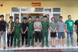 Đưa 4 người nước ngoài xuất cảnh trái phép sang Lào để nhận 1 triệu đồng