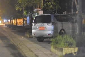 Kiểm tra nồng độ cồn, phát hiện 1 tài xế xe biển đỏ vi phạm