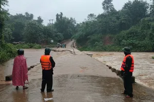 Mưa lũ khiến nhiều nơi ở Quảng Trị bị ngập sâu