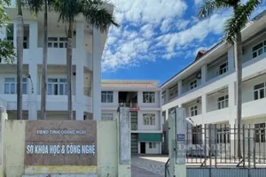 Chủ tịch Quảng Ngãi từ chối tiếp công dân là phó giám đốc sở!