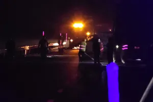 Điều tra xe khách bỏ chạy sau khi va chạm giao thông khiến 2 người tử vong ở Huế