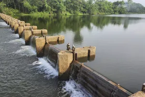 Quảng Trị: Đập ngăn mặn không còn ngăn được mặn