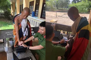 Sư Minh Tuệ đã được Công an Gia Lai làm CCCD sau khi dừng đi bộ khất thực