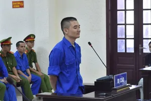 Xét xử vụ Quân Idol: VKS đề nghị 4 án tử hình