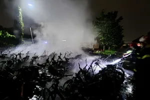 Cháy bãi xe ở trụ sở phòng CSGT Thừa Thiên Huế