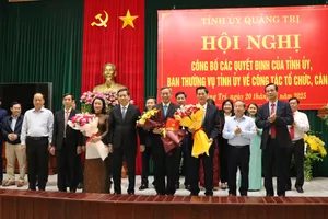 Quảng Trị: Công bố quyết định về công tác tổ chức, cán bộ chủ chốt