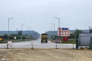 Sẽ cưỡng chế hộ dân không bàn giao mặt bằng cao tốc Vạn Ninh - Cam Lộ