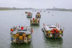 Huế đón nhận danh hiệu Di sản văn hóa phi vật thể quốc gia 'Lễ hội điện Huệ Nam'