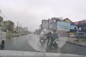 Nam thanh niên đánh người sau va chạm giao thông ở Huế