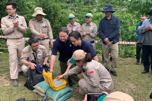 Hoa Kỳ sẽ tiếp tục hỗ trợ Quảng Trị trong việc rà phá bom mìn