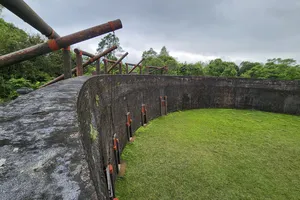 Cận cảnh di tích Hổ Quyền độc đáo ở Việt Nam