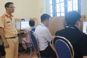 Công an TP Huế bắt đầu sát hạch lái xe