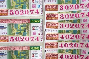 Một người trúng 3 tờ vé số độc đắc khi đi tham quan Huế và Quảng Trị sau khi xem phim 'Mưa đỏ'