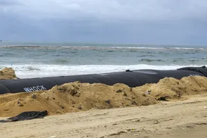 Thực hư tin đồn bão số 12 sắp đổ bộ Quảng Trị - Huế