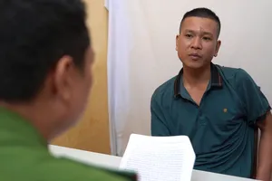 Huế: Tạm giữ nam thanh niên 'phê' ma túy, đánh CSGT 