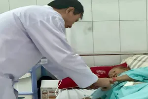 70 bệnh nhân ở Quảng Trị không lành vết mổ nội soi: Thời gian điều trị bao lâu?