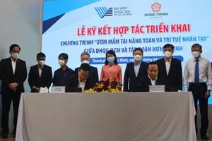 Ký kết hợp tác thực hiện Chương trình Ươm mầm tài năng Toán và trí tuệ nhân tạo