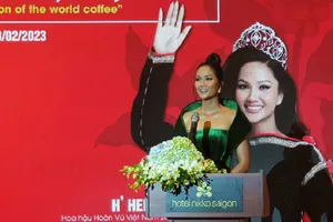 Hoa hậu H’Hen Niê tiếp tục làm đại sứ tại Lễ hội Cà phê Buôn Ma Thuột lần 8 năm 2023