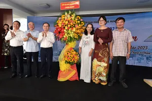 Phó Bí thư Thành uỷ Nguyễn Văn Hiếu tham dự Ngày thơ Việt Nam tại Hội Nhà văn TP.HCM