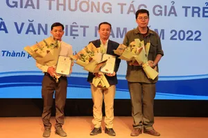 3 tác giả dưới 35 tuổi nhận Giải thưởng Tác giả Trẻ năm 2022
