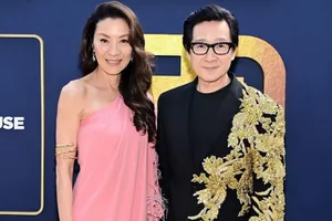 Nhìn lại sự nghiệp Dương Tử Quỳnh và Quan Kế Huy vừa đoạt Oscar 2023