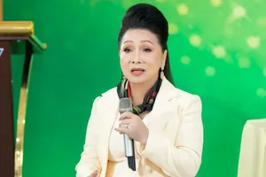 NSND Bạch Tuyết: 'Con trai tôi chơi đàn bầu, hát vọng cổ rất hay'