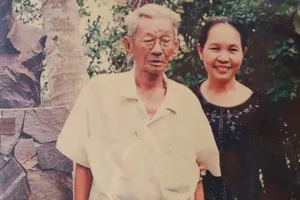 Con gái nhà văn Sơn Nam: 'Ba tôi cưng con và chưa bao giờ biết ngại'