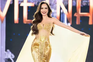 Lê Hoàng Phương nóng bỏng trong bán kết Miss Grand International 2023