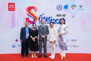 Bùi Quỳnh Hoa hậu Miss Universe 2023 hướng đến người sống chung với HIV/AIDS