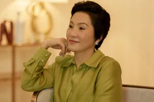 Hồng Đào về nước đóng phim Tết của Trấn Thành sau thành công của 'Beef' trên Netflix