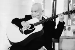 Nghệ sĩ guitar Thanh Điền qua đời: 'Tiếng đàn guitar đã thôi ngân nga'