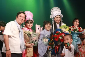 Bạch Long, Lê Thanh Thảo hỗ trợ đàn em trong Lương Sơn Bá - Chúc Anh Đài