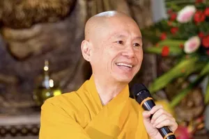 Thượng tọa Thích Chân Quang bị cấm thuyết giảng 2 năm dưới mọi hình thức