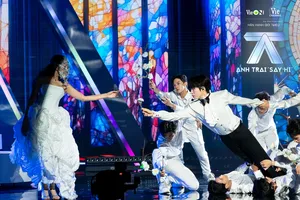 HTV lên tiếng việc 'Anh trai say hi' bị nghi vấn dùng quả địa cầu với bản đồ không có Hoàng Sa-Trường Sa