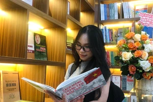 Đề xuất chính sách khuyến khích sáng tạo tác phẩm văn học đỉnh cao