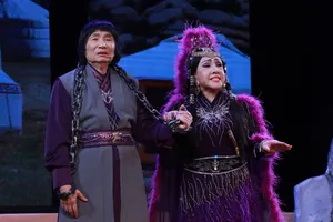 NSND Minh Vương, Lệ Thủy khiến khán giả nức lòng trong 'Người tình trên chiến trận'