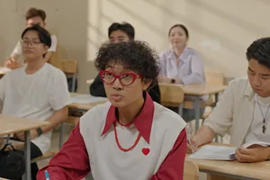 Diễn viên Năm Chà góp sức cùng Báo Pháp Luật TP.HCM hỗ trợ bà con vùng bão