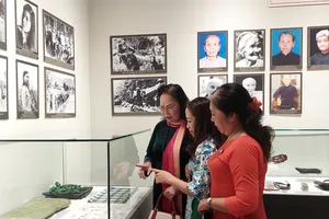 'Kỷ vật – Ký ức của chiến tranh': Những lá thư tay đặc biệt