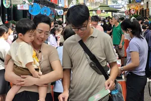 Doanh thu đường sách TP.HCM đạt hơn 31,3 tỉ đồng trong 6 tháng đầu 2025