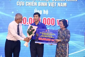 11 năm thành lập CLB Vì Hoàng Sa - Trường Sa thân yêu: Gây quỹ học bổng hơn 5,5 tỉ đồng